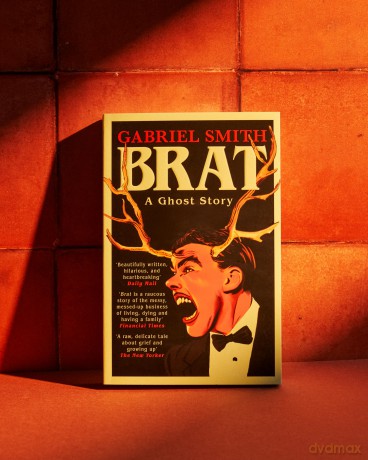 BRAT: A Ghost Story - Gabriel Smith [KSIĄŻKA]