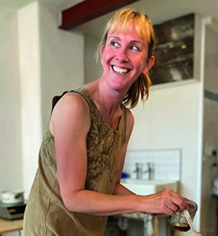 Drawn from the Wild: A practical guide to making your own foraged art materials - Caroline Ross [KSIĄŻKA]