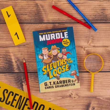 Murdle Junior Mysteries: Sleuths on the Loose: A Mystery Novel - G. T. Karber [KSIĄŻKA]