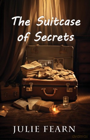 The Suitcase of Secrets - Julie Fearn [KSIĄŻKA]