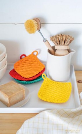 21 Days to Learn to Crochet: Daily Practice, Step-By-Step Instructions, 7 Projects - Emilie Penou [KSIĄŻKA]