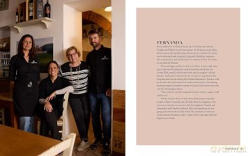 20 Amici - 40 Ricette (20 Friends - 40 Recipes): Friends and Food from the Heart of Chianti - John Bersani [KSIĄŻKA]
