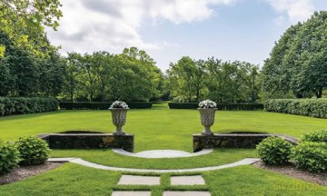 The Gardens of the Hamptons: Grand Estates, Village Jewels, and Public Sanctuaries - Blue Carreon [KSIĄŻKA]