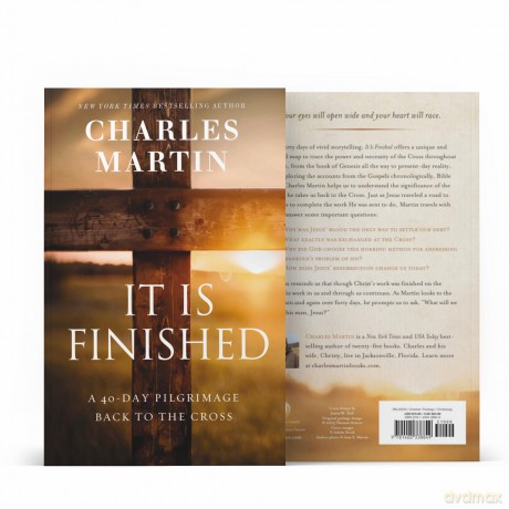 It Is Finished: A 40-Day Pilgrimage Back to the Cross - Charles Martin [KSIĄŻKA]