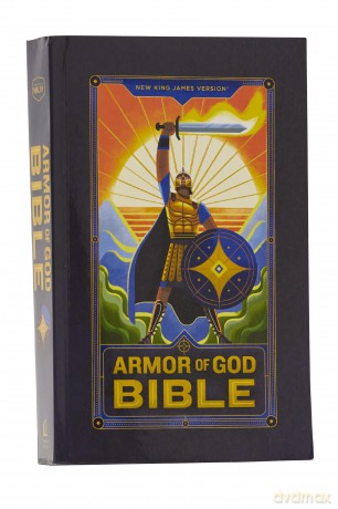 NKJV Armor of God Bible, Softcover (Children's Bible, Red Letter, Comfort Print, Holy Bible): New King James Version: Nkjv Armor of God Bible, Children's Bible, Red Letter, Comfort Print - Thomas Nelson [KSIĄŻKA]