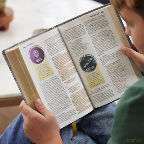NKJV Armor of God Bible, Softcover (Children's Bible, Red Letter, Comfort Print, Holy Bible): New King James Version: Nkjv Armor of God Bible, Children's Bible, Red Letter, Comfort Print - Thomas Nelson [KSIĄŻKA]