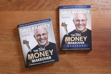 The Total Money Makeover Workbook Updated: The Essential Companion for Applying the Book's Principles - Dave Ramsey [KSIĄŻKA]