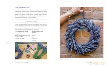 Lavender for All Seasons: A Gardener's Guide to Growing and Creating with Lavender Year-Round - Paola Legarre [KSIĄŻKA]