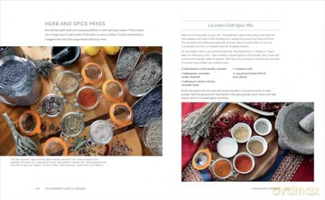Lavender for All Seasons: A Gardener's Guide to Growing and Creating with Lavender Year-Round - Paola Legarre [KSIĄŻKA]