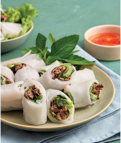 Vietnamese Food and Food Culture: A Life-changing Journey through the Street Foods, Regional Cooking Styles and Local Ingredients of Vietnam - Paul B. Kennedy [KSIĄŻKA]