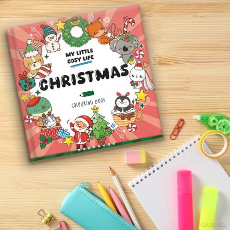 Christmas: Cute Kawaii Colouring Book for Teens and Adults Featuring Adorable Animals and Cosy Scenes (My Little Cosy Life) - Caro Van Den Berg [KSIĄŻKA]