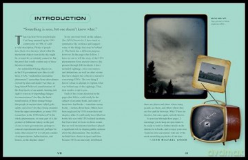 The UFO Book: A Chronological Journey from Crop Circles to Roswell - John Michael Greer [KSIĄŻKA]