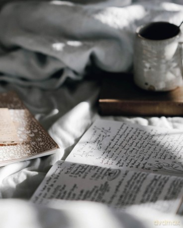 Retreat Yourself: How to create a truly transformative self-led retreat - Joey Hulin [KSIĄŻKA]