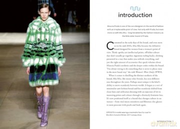 Little Book of Miu Miu: The story of the iconic fashion house (Little Books of Fashion) - Kristen Bateman [KSIĄŻKA]