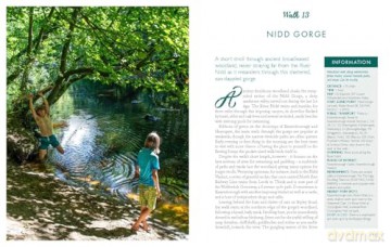 Wild Swimming Walks Yorkshire: 28 Waterfall, River and Coastal Days out in the Dales and Moors (Travel Guide) - Sarah Banks [KSIĄŻKA]
