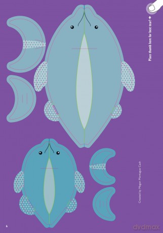 Paperfold Sea Creatures: 10 Amazing Punch-Out-And-Fold Paper Animals - Megan Montague Cash [KSIĄŻKA]