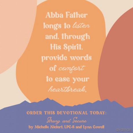 Strong and Secure: 100 Devotions for Young Women - Michelle Nietert [KSIĄŻKA]