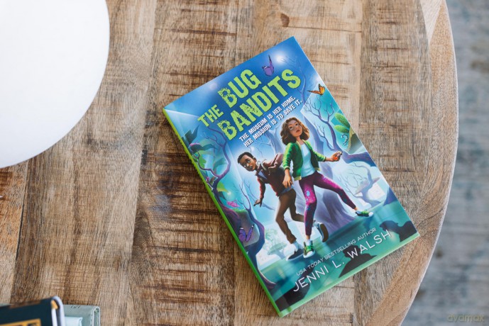 The Bug Bandits: The Museum Is Her Home. Her Mission Is to Save It. - Jenni L Walsh [KSIĄŻKA]