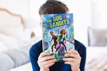 The Bug Bandits: The Museum Is Her Home. Her Mission Is to Save It. - Jenni L Walsh [KSIĄŻKA]
