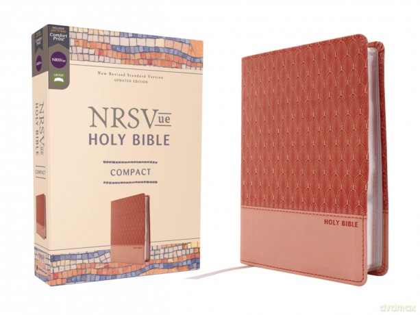 NRSVue, Holy Bible, Compact, Leathersoft, Peach, Comfort Print: Nrsvue, Holy Bible, Leathersoft, Peach, Comfort Print - Zondervan [KSIĄŻKA]