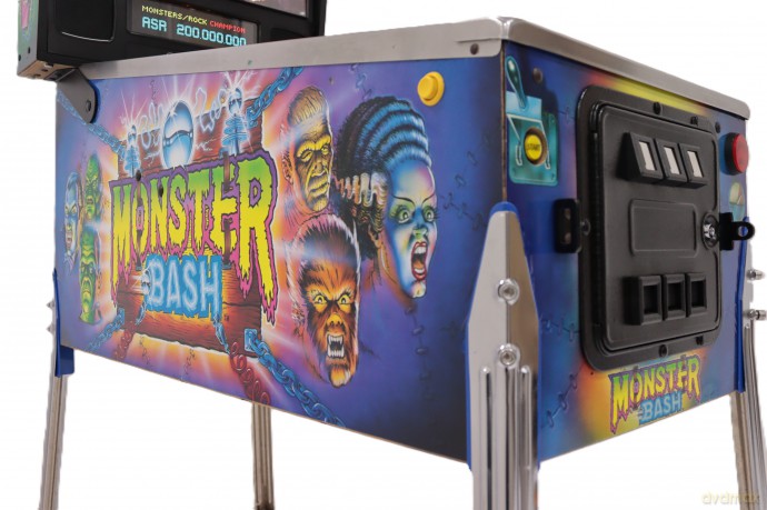 Monster Bash Flipper