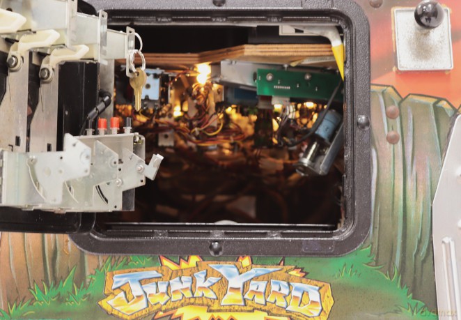 Junk Yard Flipper