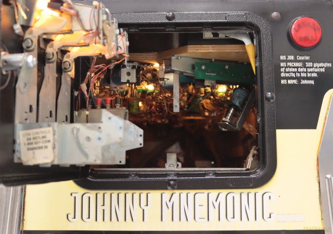 Johnny Mnemonic Flipper