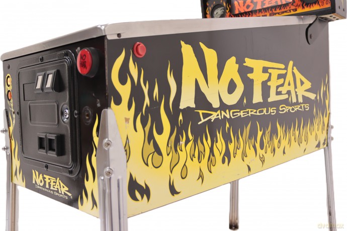 No Fear: Dangerous Sports Flipper