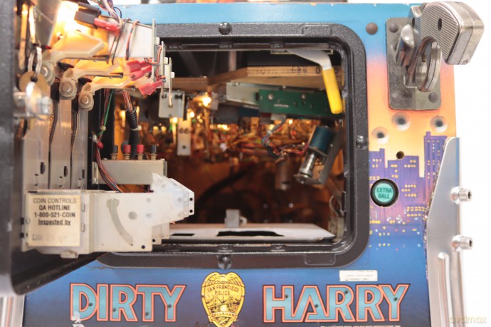 Dirty Harry Flipper