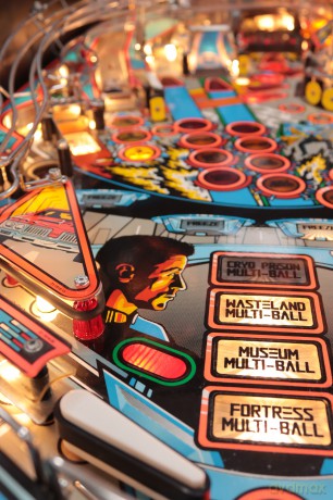 Demolition Man Flipper