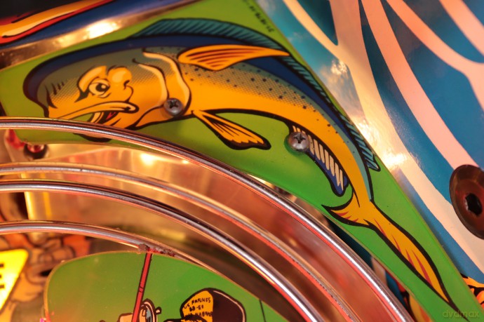 Fish Tales Flipper