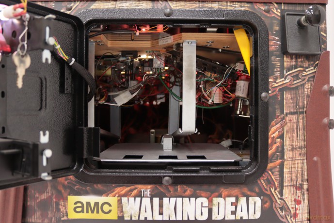 The Walking Dead Limited Edition Flipper
