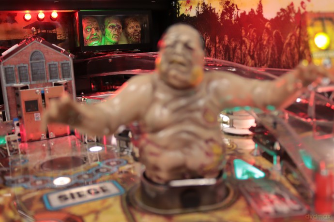 The Walking Dead Limited Edition Flipper