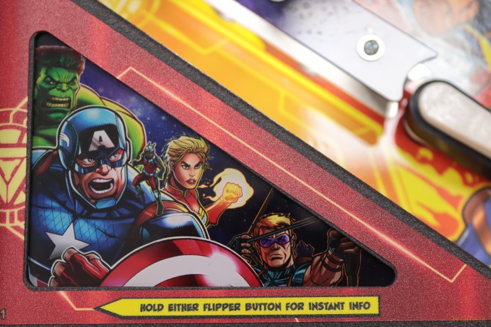 Avengers The Infinity Quest Premium Flipper