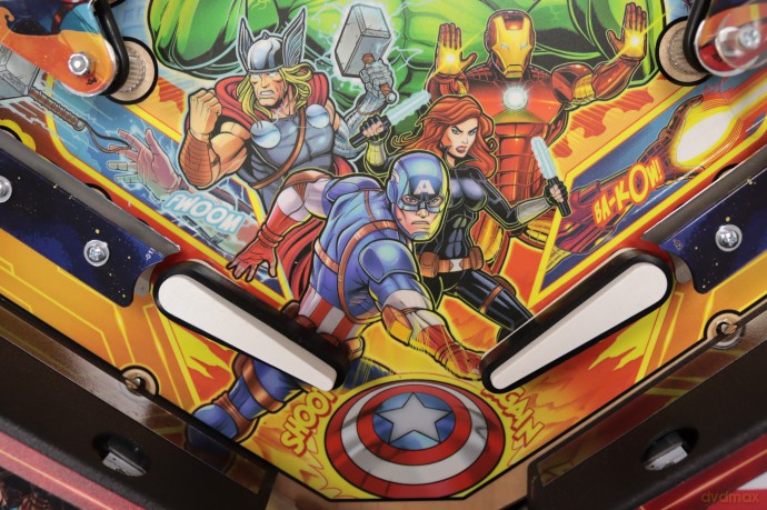 Avengers The Infinity Quest Premium Flipper
