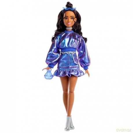 Barbie - Deluxe Style Blue Sweater Latina Doll (JFP42)