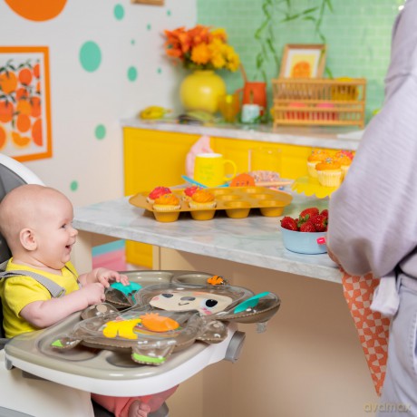 Bright Starts - Hungry Monkeyâ˘ Tummy Time Water Mat - (BS-16755)
