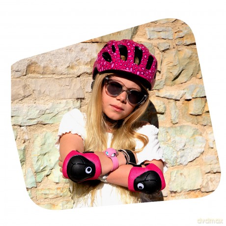 Crazy Safety - Black S.W.A.T Bicycle helmet for kids 6-12 years with USB rechargeable built-in red LED light - Black - M (54-58cm) (CS200201)