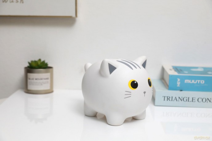 iTotal - Piggy Bank - White Cat (XL2497A)