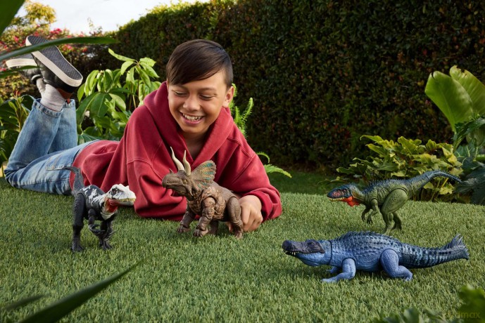 Jurassic World - Gigantic Trashers - Eotriceratops