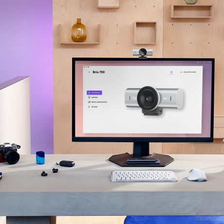 Logitech - MX Brio Ultra HD 4K Collaboration and Streaming Webcam - Pale Grey