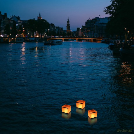 Mad Monkey - Water lanterns (pack of 10) - 11cm x 11cm x 11cm