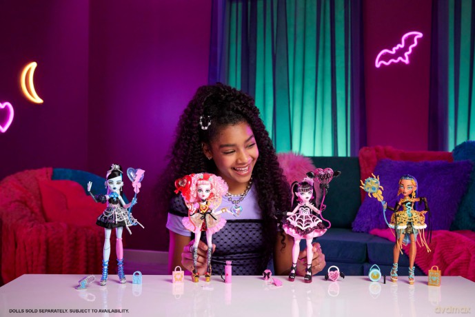 Monster High - Scary Sweet Birthday Cleo Doll (JBG76)