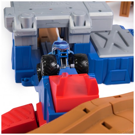 Monster Jam - 1:64 Super Charger Speedway Playset (6071089)