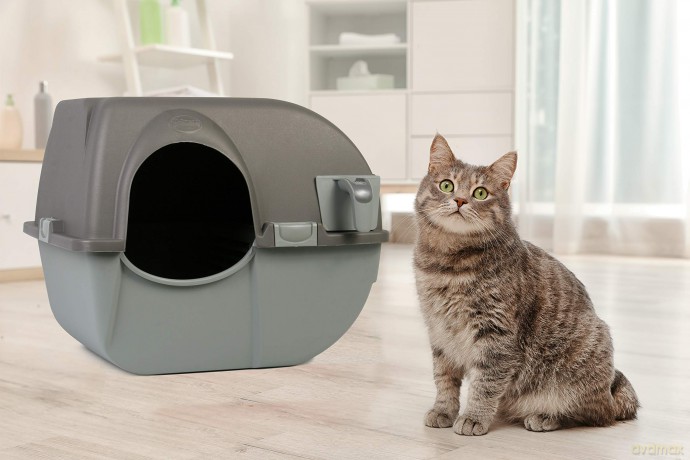 Omega - Roll 'N Clean Litter Box - Brown - L