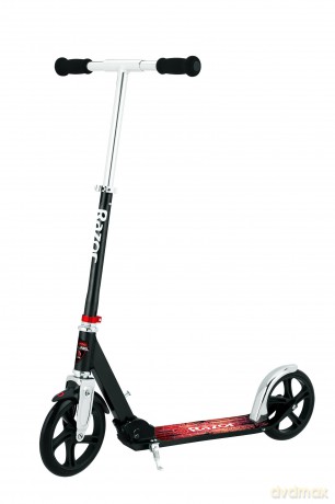 Razor - A5 Lux Scooter - Black Label (13073067)