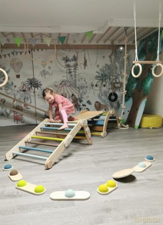 Small Foot - Climbing Rib - (I-SF12239)