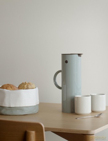 Stelton - EM77 Vacuum Jug 1 L (Dusty Green)