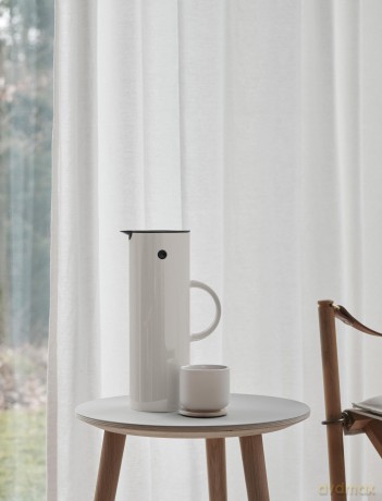 Stelton - EM77 Vacuum Jug 1 L (Sand)