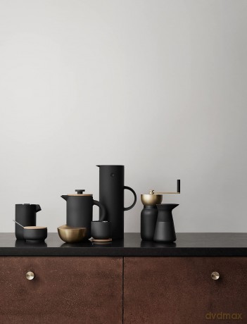 Stelton - EM77 Vacuum Jug 1 L (Soft Black)